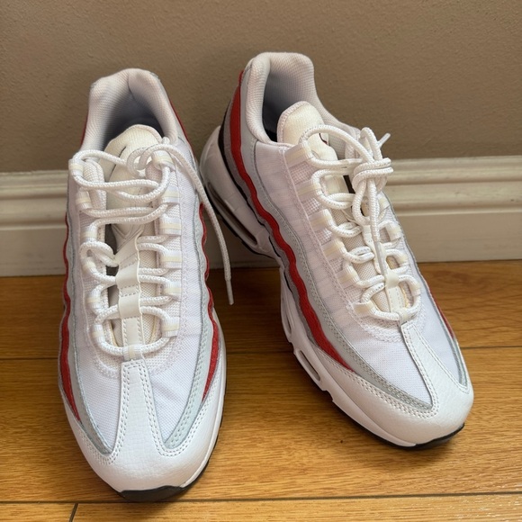 New Men\'s Nike Air Max 95 Essential \'White Varsity Red\' DQ3430 001 Size 8 main image 6